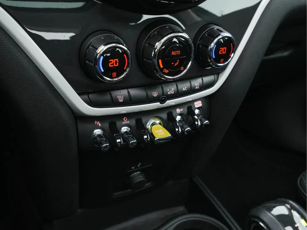 Mini Countryman 2.0 Cooper SE ALL4 (Plug-In) (INCL-BTW) Au uit 2019, foto 14
