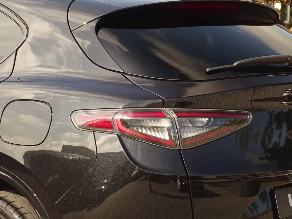 Alfa Romeo Stelvio 2.0 T GME AWD Veloce uit 2024, foto 15
