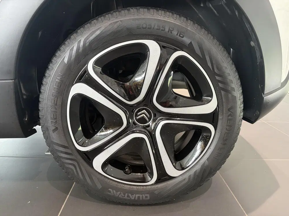 Citroën C3 Citroen C3 1.2 Feel Special ZUINIG RIJDEN uit 2022, foto 11