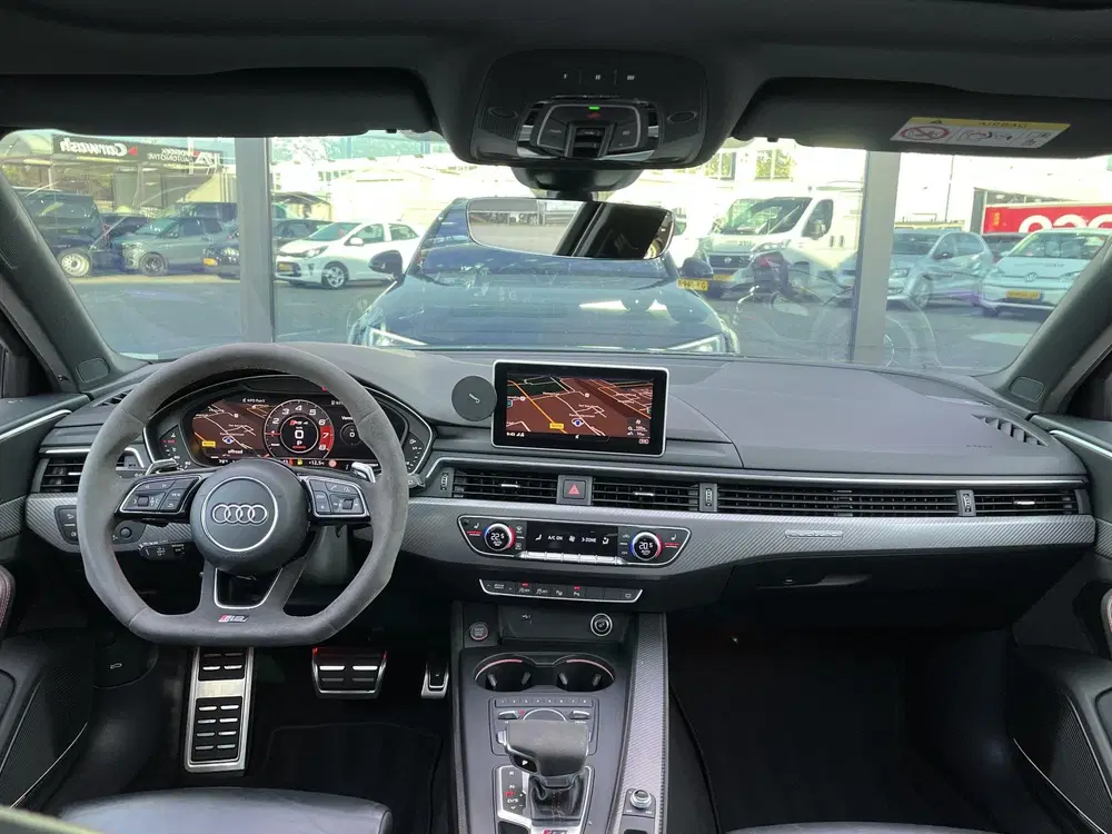 Audi A4 RS4 Quattro Pro Line Plus B&O uit 2019, foto 2