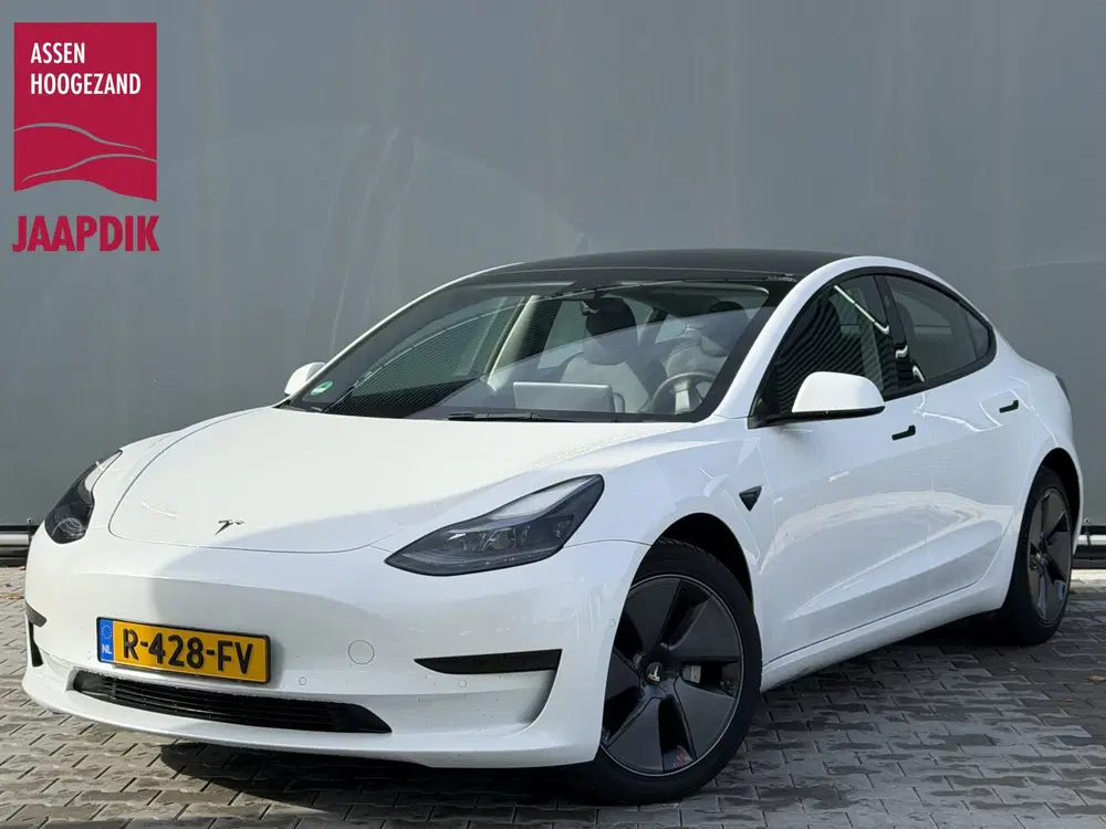 Tesla Model 3 BWJ 2022 uit 2022