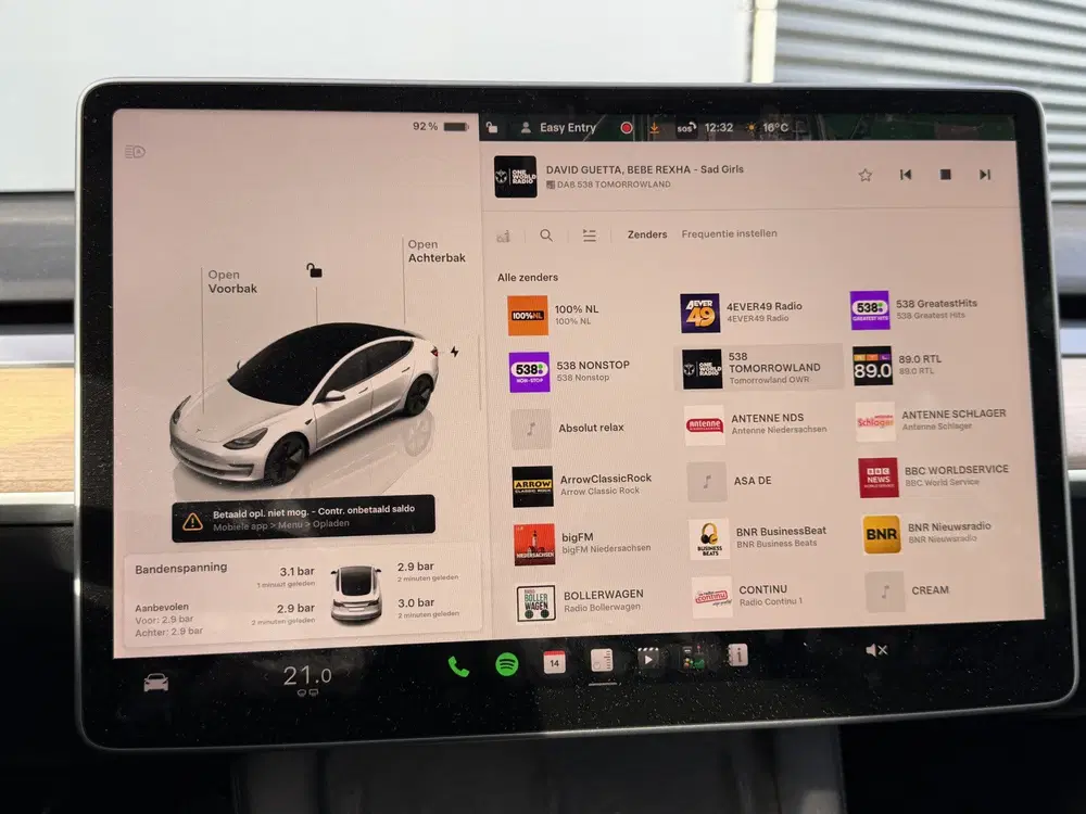 Tesla Model 3 BWJ 2022 uit 2022, foto 13
