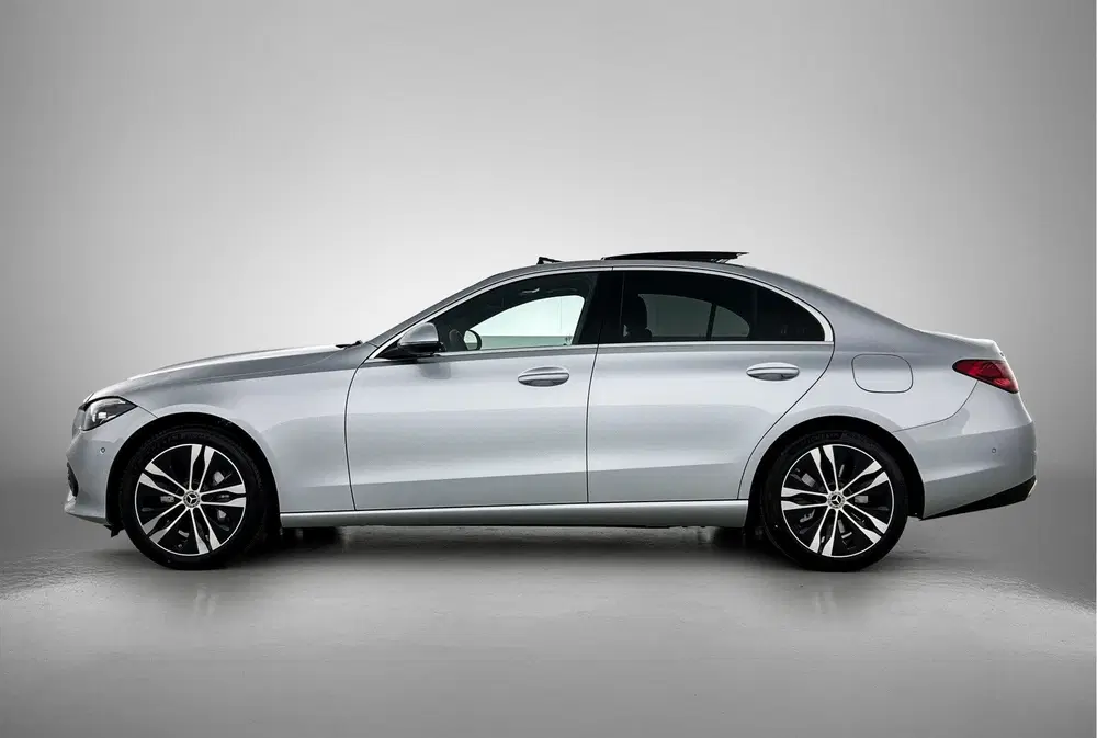 Mercedes-Benz C-Klasse 300 e Business Solution Luxury uit 2026, foto 3