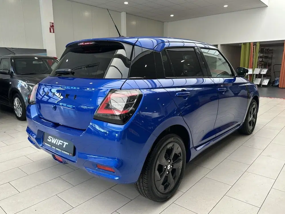Suzuki Swift 1.2 60 JAAR EDITIE [ SPECIALE BEKLEDING uit 2026, foto 3