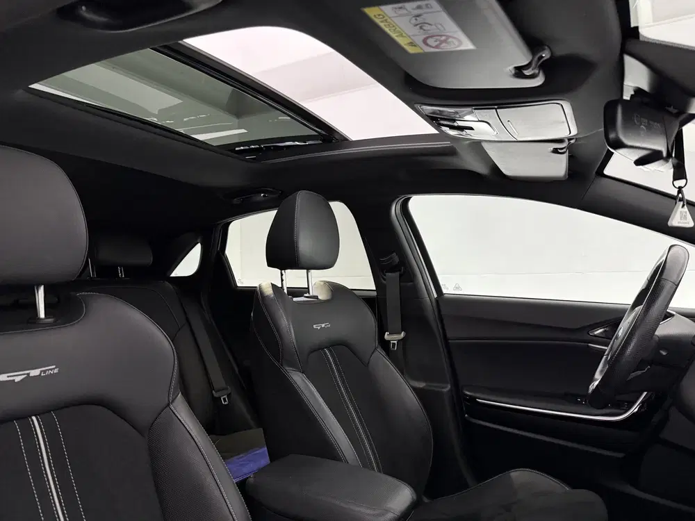 Kia Ceed 1.0 T-GDi GT-Line uit 2020, foto 13