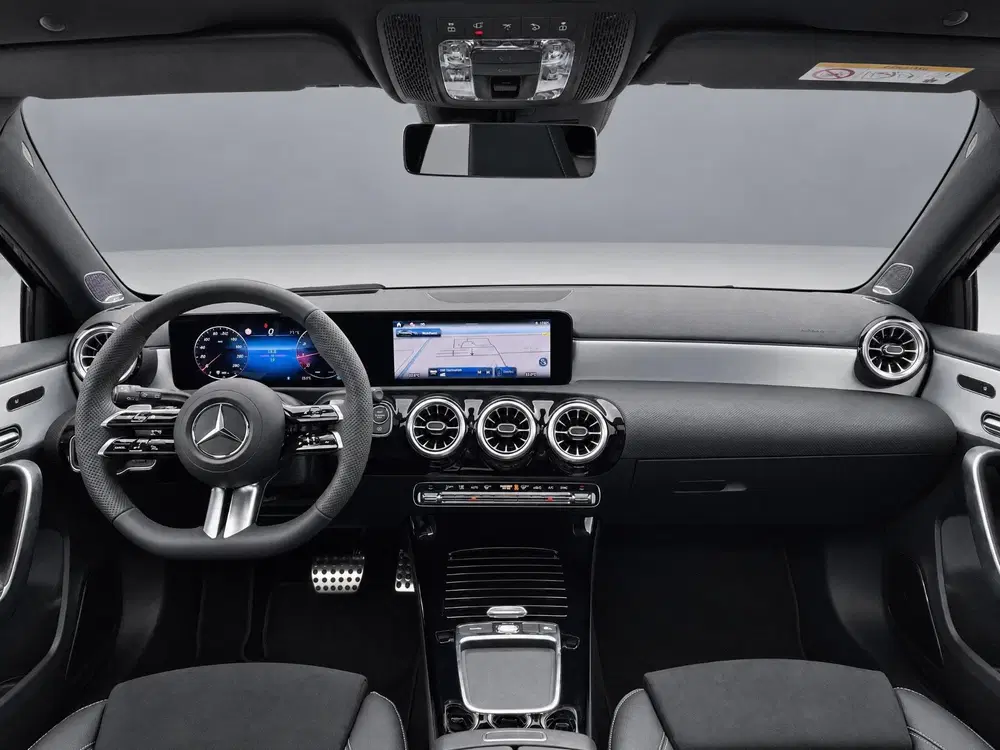 Mercedes-Benz A-Klasse 180 Business Solution AMG uit 2026, foto 3