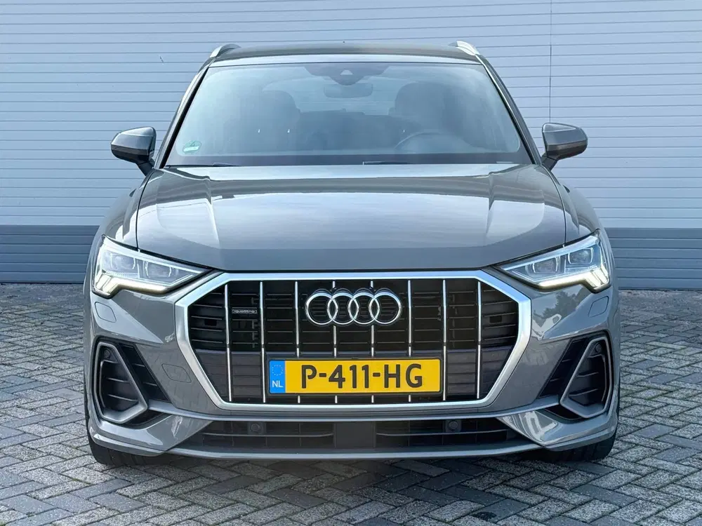 Audi Q3 45 TFSI quattro S Line uit 2019, foto 14
