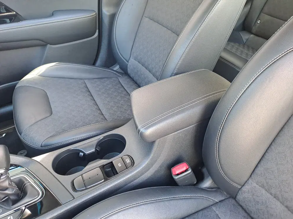 Kia Niro 1.6 GDi Hybrid DynamicLine uit 2021, foto 12