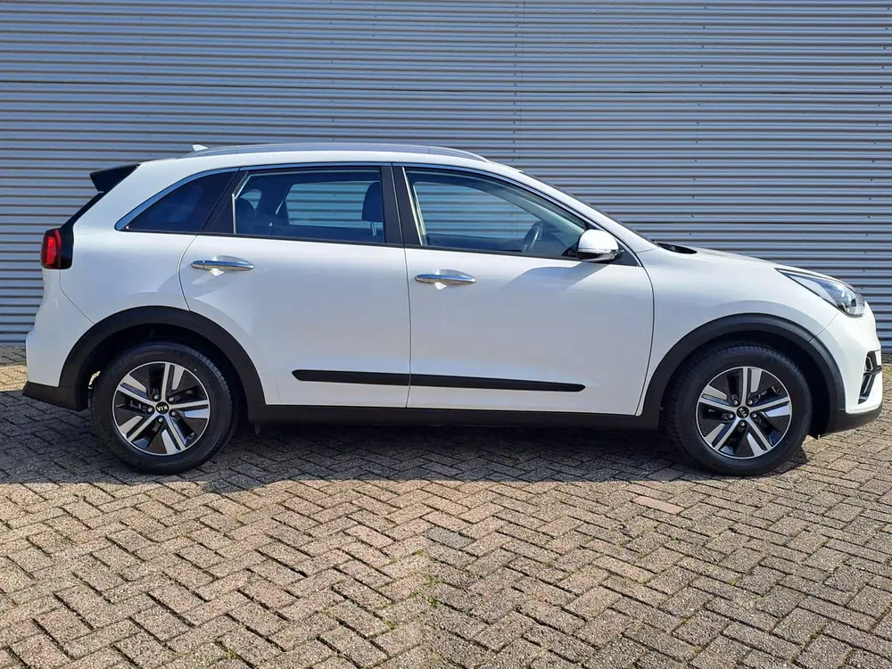 Kia Niro 1.6 GDi Hybrid DynamicLine uit 2021, foto 5