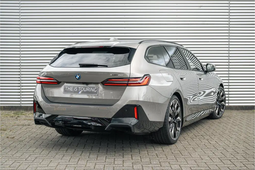 BMW i5 xDrive40 M Sport uit 2026, foto 2