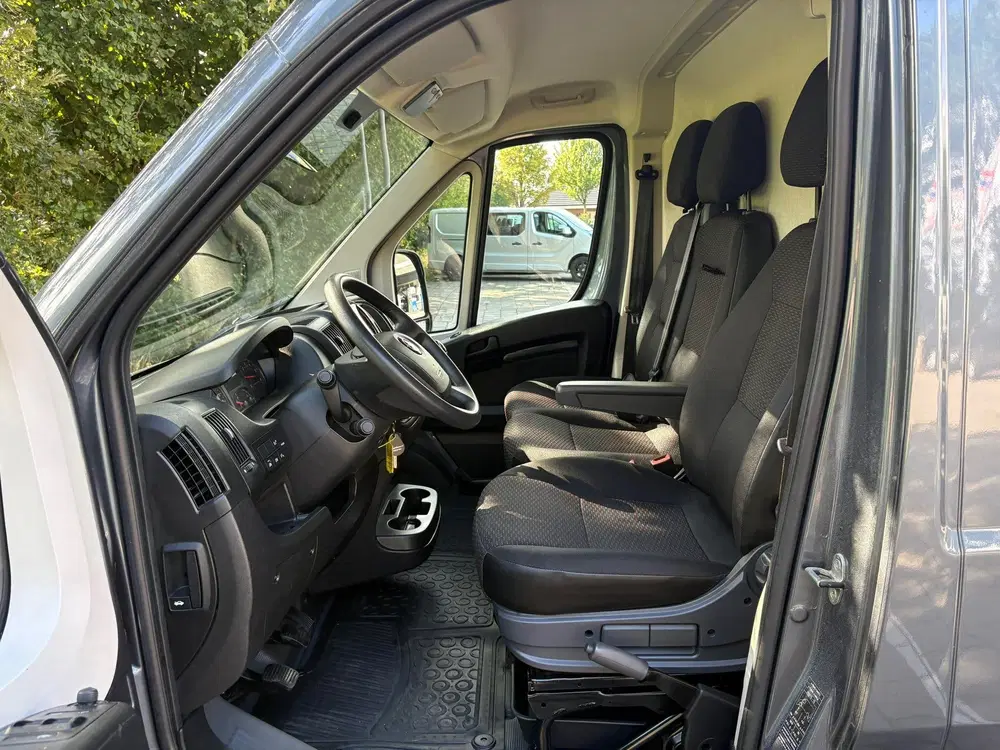 Opel Movano 2.2D 140PK L4H3 uit 2023, foto 14