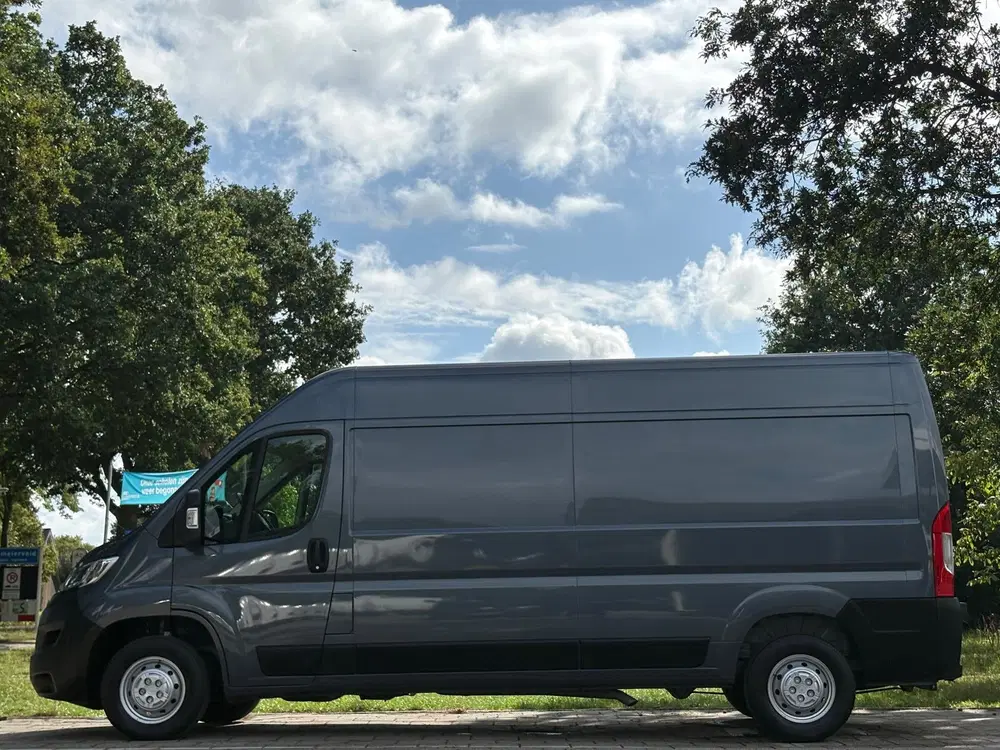 Opel Movano 2.2D 140PK L4H3 uit 2023, foto 2