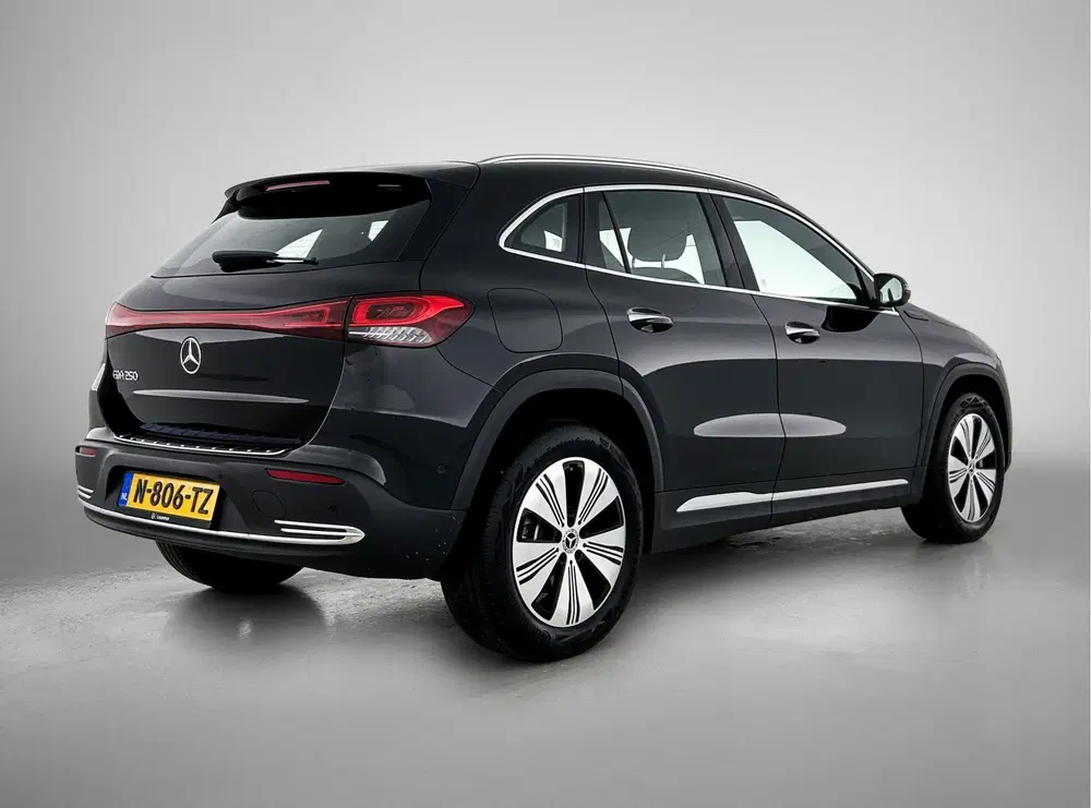Mercedes-Benz EQA 250 Business Solution Luxury 67 kWh uit 2022, foto 2