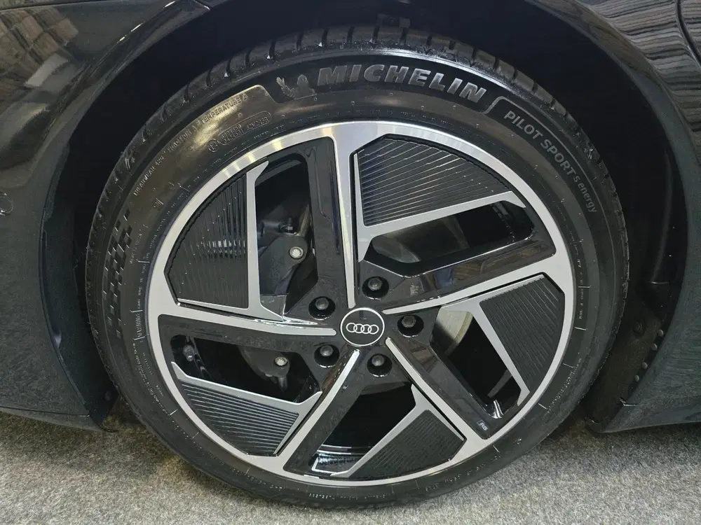 Audi e-tron GT GT edition ZERO 93 kWh Pano Leder uit 2022, foto 2