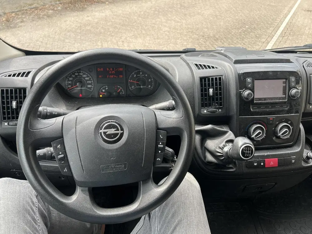 Opel Movano 2.2D 120 L3H2 Edition uit 2022, foto 8