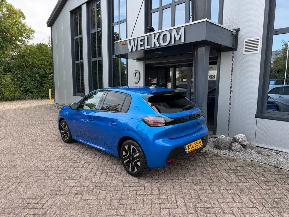 Peugeot 208 1.2 PureTech Allure 100PK Leder uit 2025, foto 4