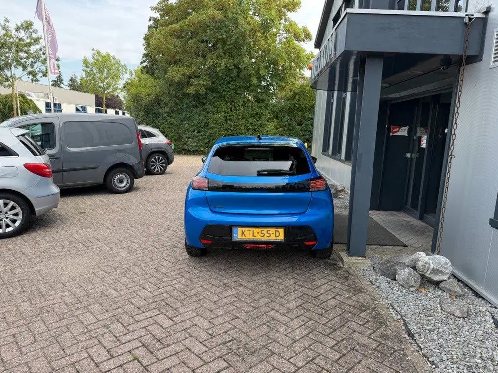 Peugeot 208 1.2 PureTech Allure 100PK Leder uit 2025, foto 5