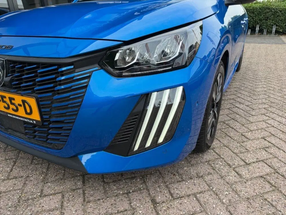 Peugeot 208 1.2 PureTech Allure 100PK Leder uit 2025, foto 7