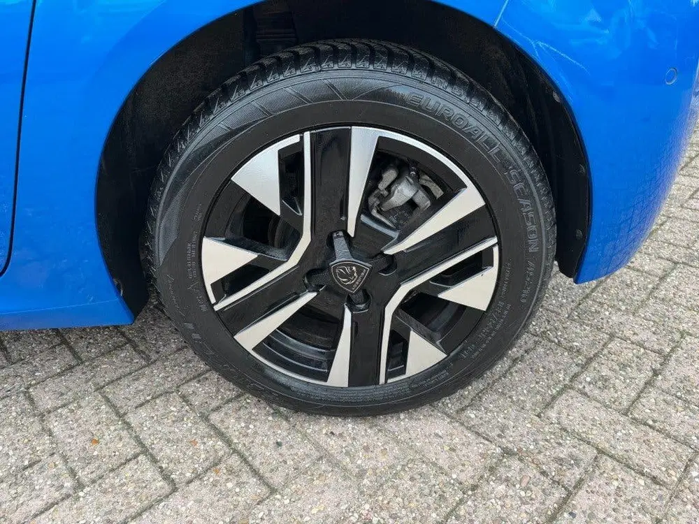 Peugeot 208 1.2 PureTech Allure 100PK Leder uit 2025, foto 8