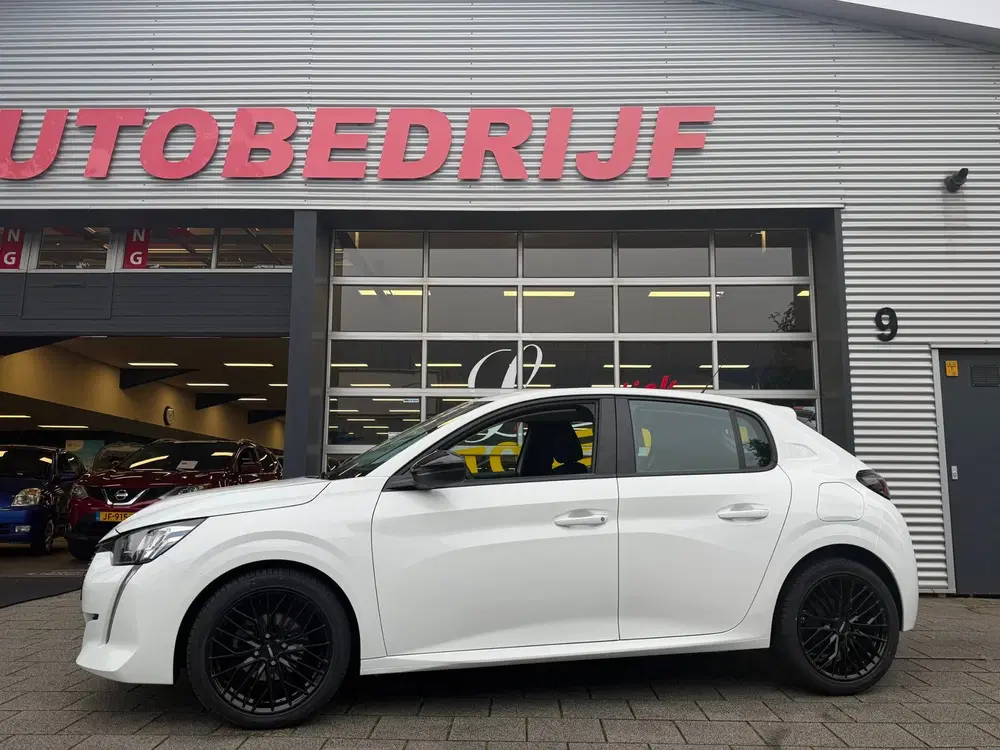 Peugeot 208 1.2 PureTech Active Pack 43.000 KM uit 2023, foto 7