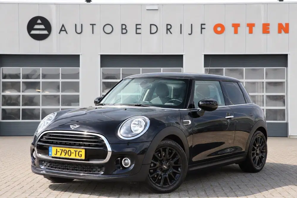 Mini Cooper 1.5 Cooper Pepper AIRCO uit 2020