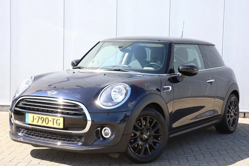 Mini Cooper 1.5 Cooper Pepper AIRCO uit 2020, foto 2