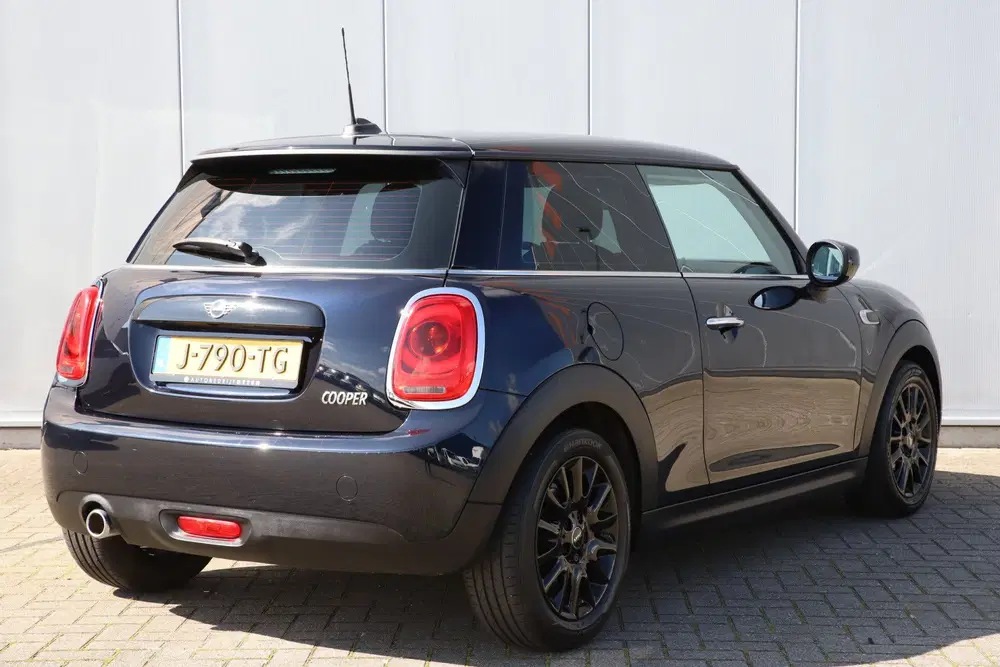 Mini Cooper 1.5 Cooper Pepper AIRCO uit 2020, foto 6