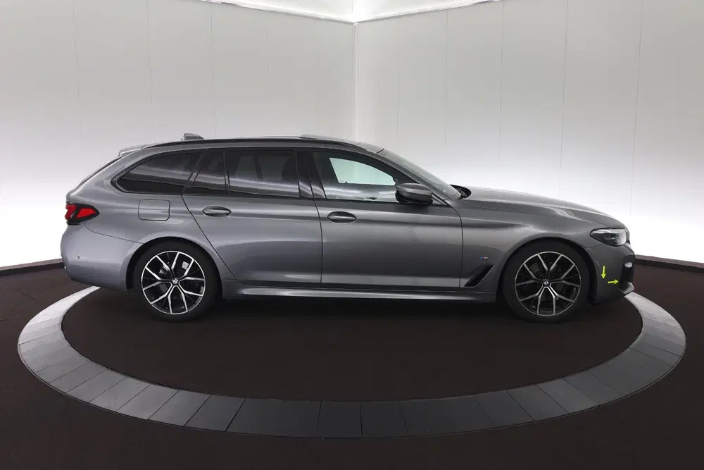 BMW 5-serie 520d 190pk -M Sport uit 2023, foto 7
