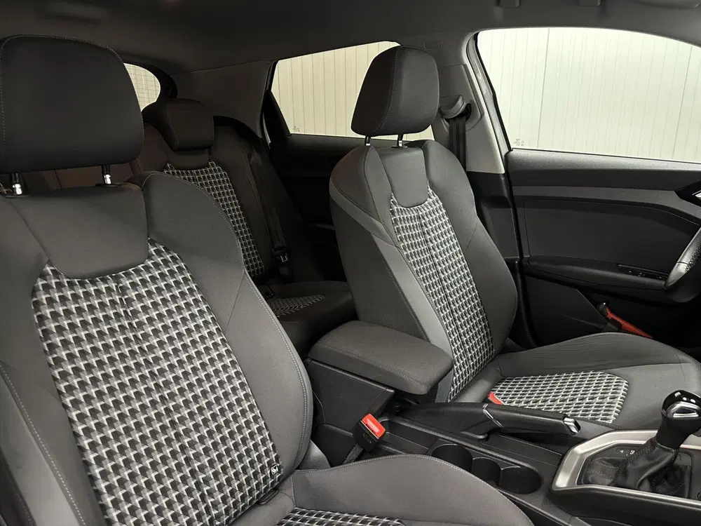 Audi A1 A1 Cityarver 30 TFSI Epic uit 2021, foto 14