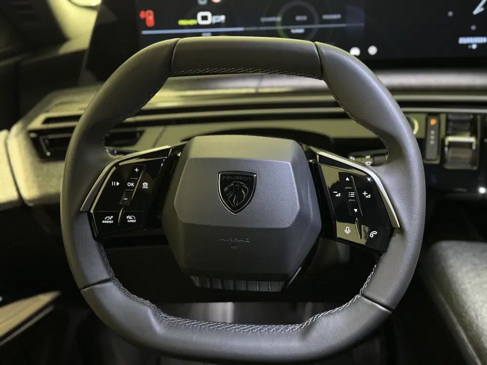 Peugeot 3008 Allure EV 73 kWh 210 uit 2024, foto 10