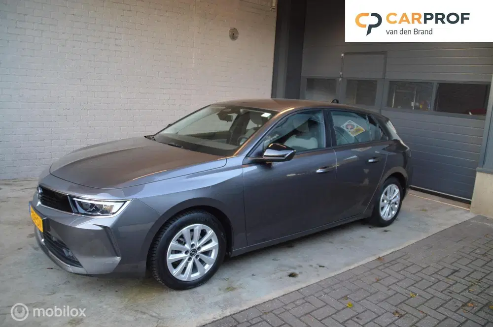 Opel Astra 1.2 Edition INCL. TREKHAAK- CAMERA- ORG. N uit 2022