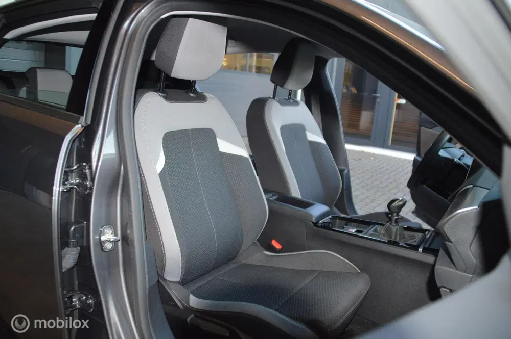 Opel Astra 1.2 Edition INCL. TREKHAAK- CAMERA- ORG. N uit 2022, foto 10