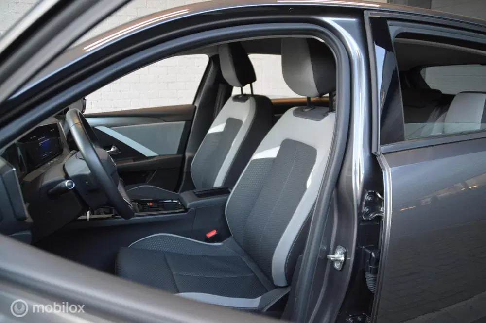 Opel Astra 1.2 Edition INCL. TREKHAAK- CAMERA- ORG. N uit 2022, foto 11