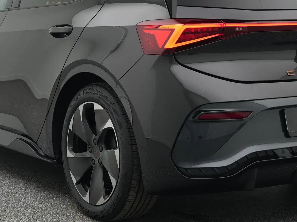 Cupra Born Adrenaline 62 kWh 204pk uit 2024, foto 15