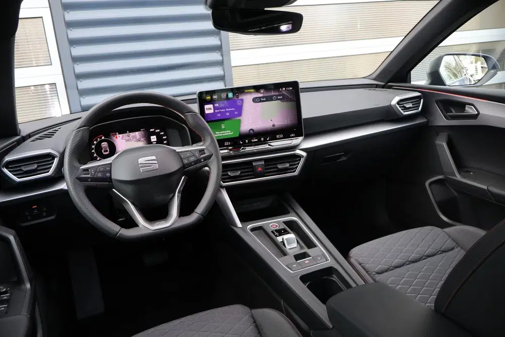 SEAT Leon 1.5 TSI 204pk e-Hybrid FR Business uit 2026, foto 5