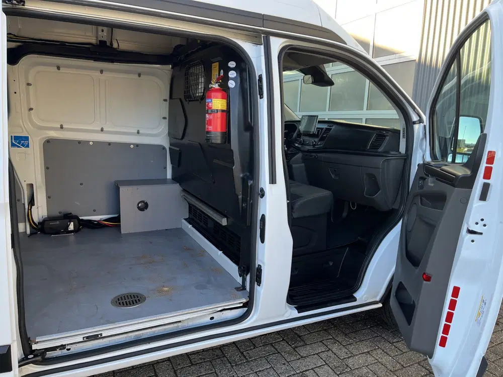 Ford Transit Custom 340 2.0 TDCI L2H2 airco Cruise controle uit 2020, foto 8