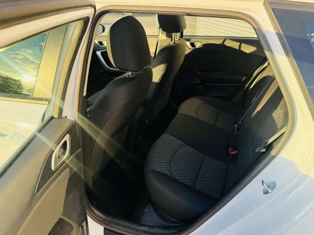 Kia Ceed 1.0 T-GDi ComfortLine Black Wheels + 4 uit 2025, foto 6