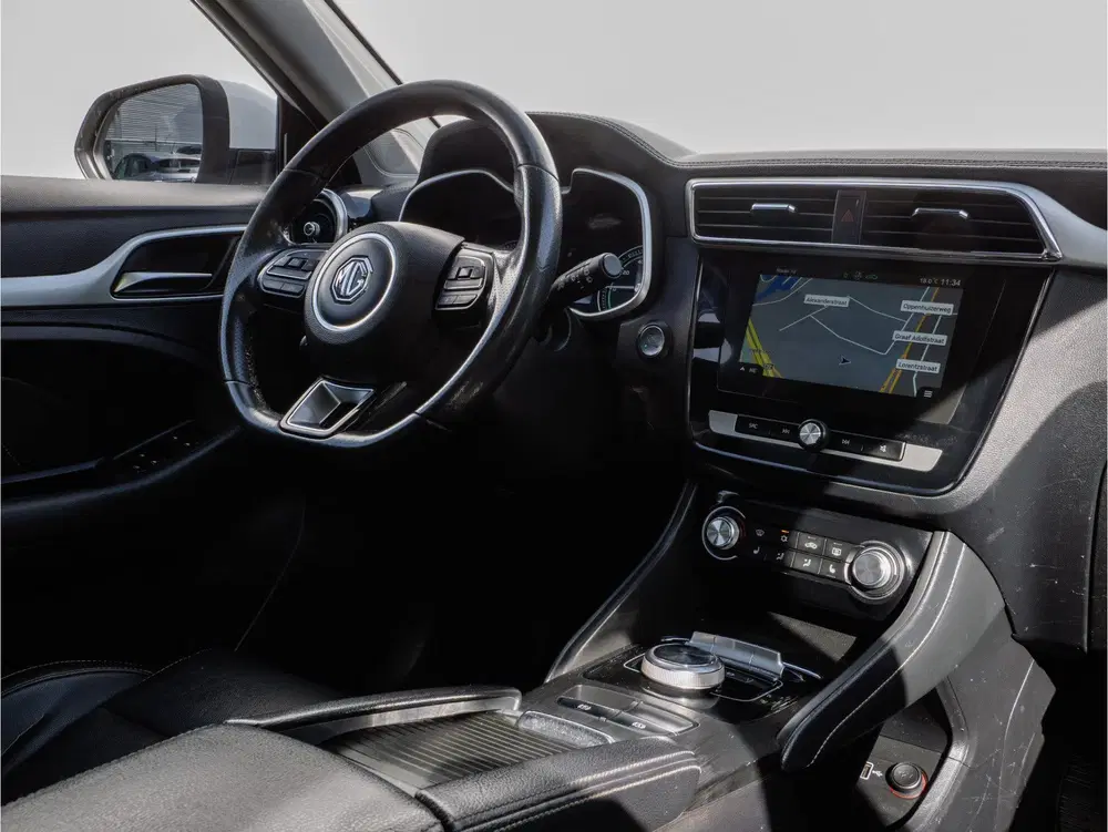 MG ZS EV Luxury 45 kWh SOH 87% Camera uit 2019, foto 3