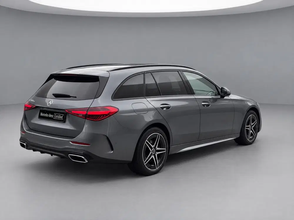 Mercedes-Benz C-Klasse 300 e Star Edition uit 2025, foto 2