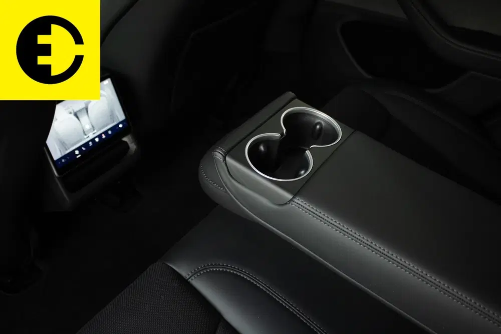 Tesla Model 3 Premium Long Range AWD uit 2024, foto 6