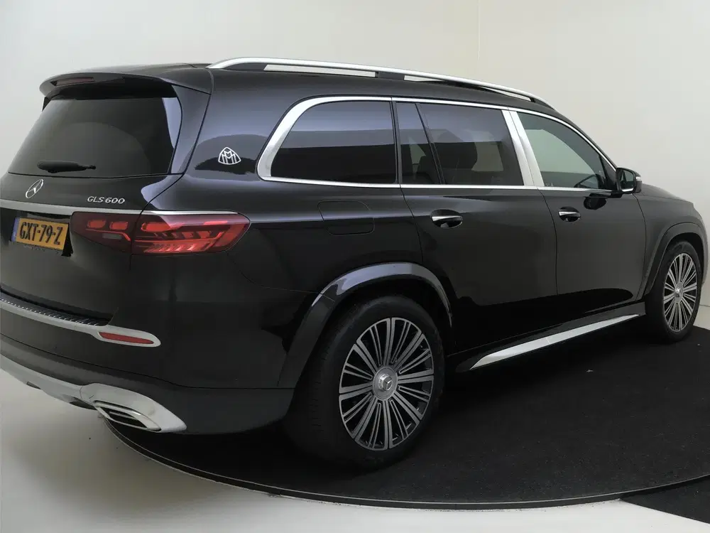 Mercedes-Benz GLS Maybach 600 4MATIC uit 2025, foto 4