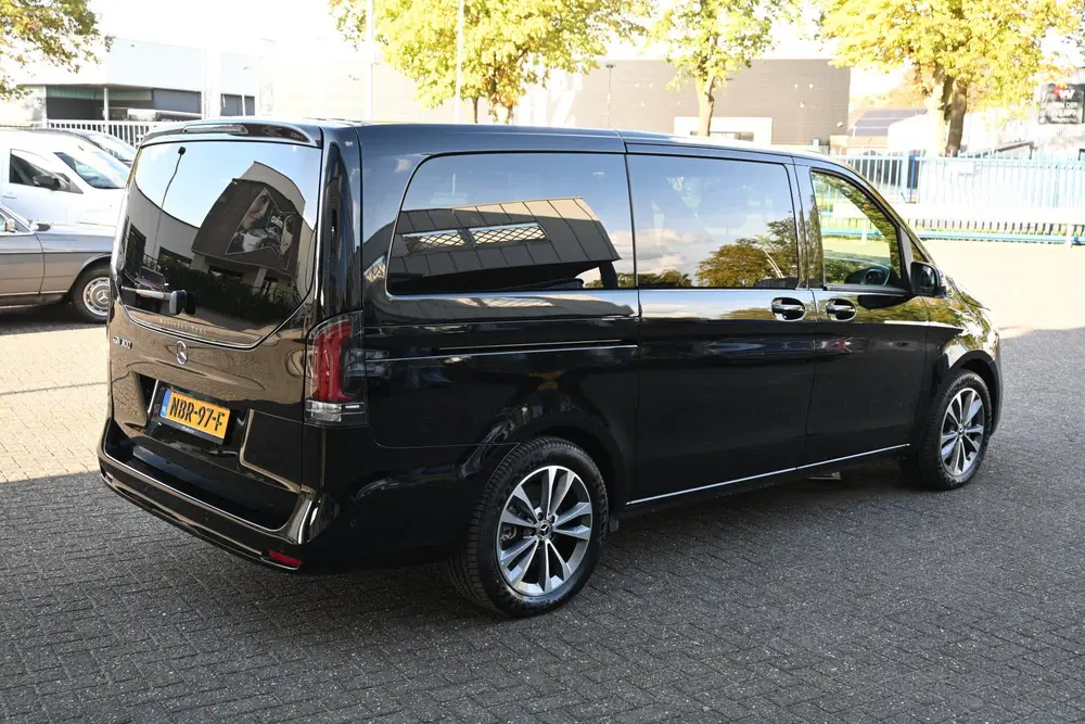 Mercedes-Benz EQV 300 L2 Avantgarde 90 kWh Excl BTW uit 2024, foto 3