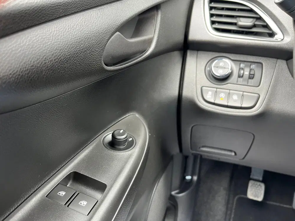 Opel Karl 1.0 ecoFLEX 120 Jaar Edition NLAuto uit 2019, foto 15