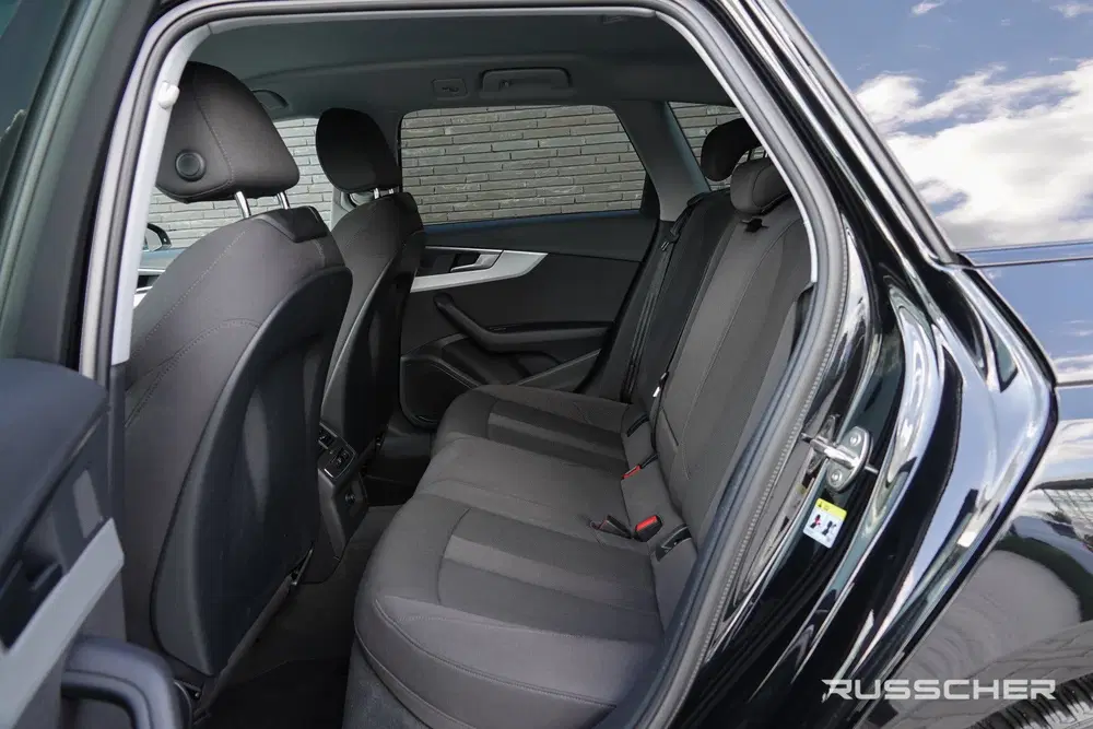 Audi A4 35TFSI 150Pk Aut. uit 2021, foto 6