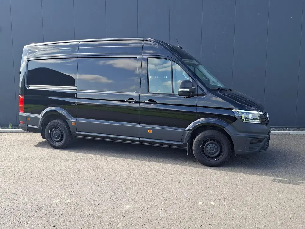 Volkswagen Crafter 35 2.0 TDI L3H3 uit 2020, foto 2
