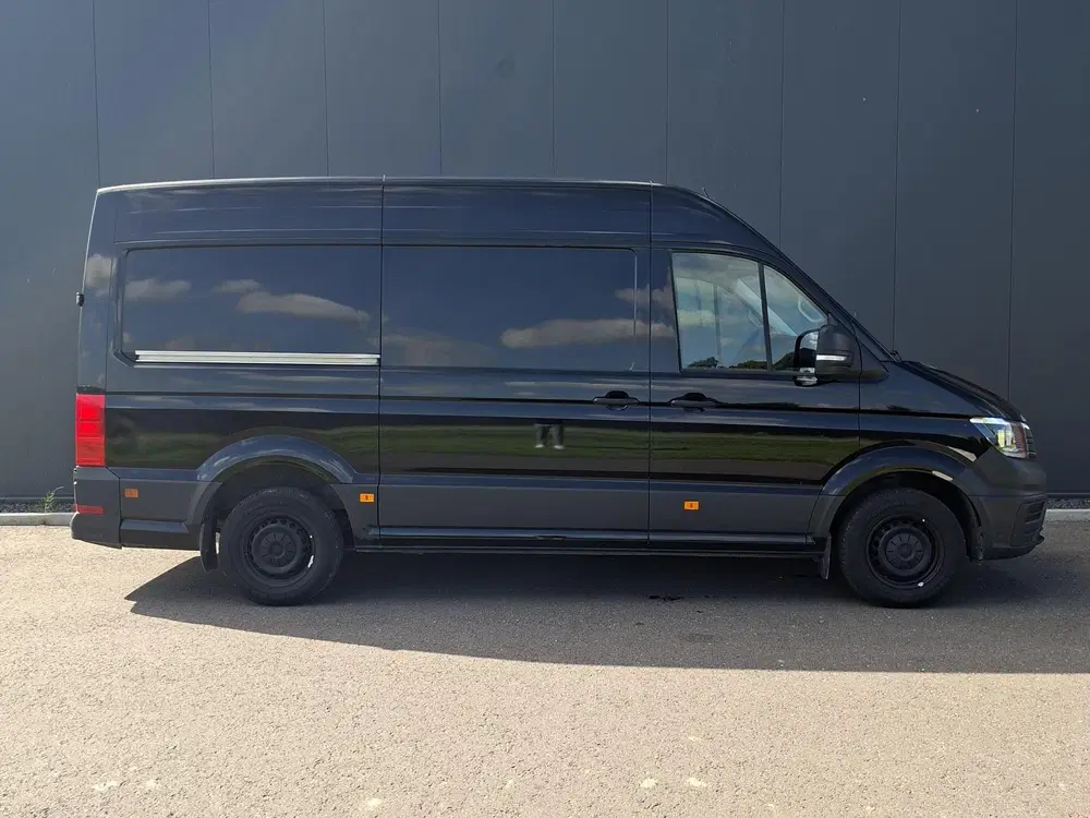 Volkswagen Crafter 35 2.0 TDI L3H3 uit 2020, foto 3