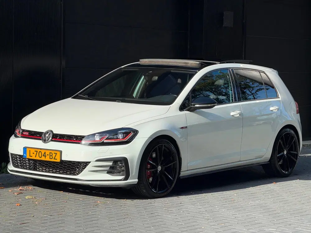 Volkswagen Golf 2.0 TSI GTI Performance PANO uit 2020, foto 14