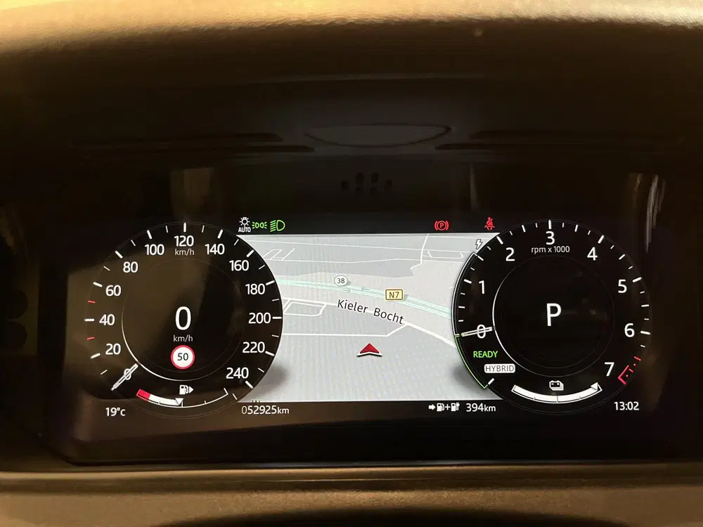 Land Rover Range Rover Velar 2.0 P400e AWD PHEV uit 2022, foto 12
