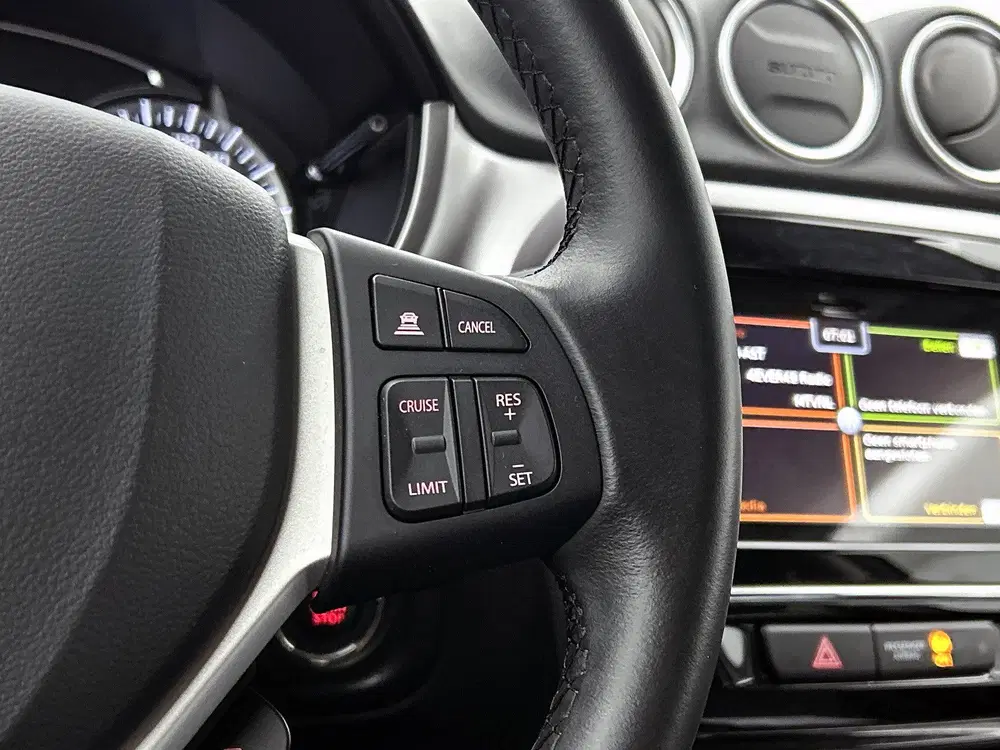 Suzuki Vitara 1.5 Hybrid Select uit 2024, foto 14