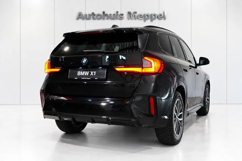 BMW X1 M-Sport*DrivingPro*360-Camera*Trekhaak*Hea uit 2024, foto 3